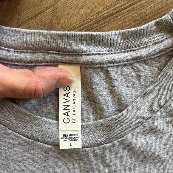 Bella and canvas plain gray tee - Picture 2 of 2